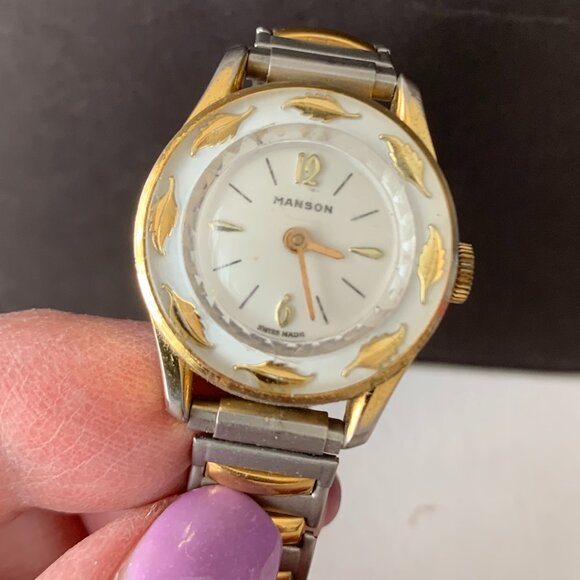 VINTAGE MANSON MECHANICAL WRIST WATCH SWISS MADE 1960'S BASE METAL Golden Leaf